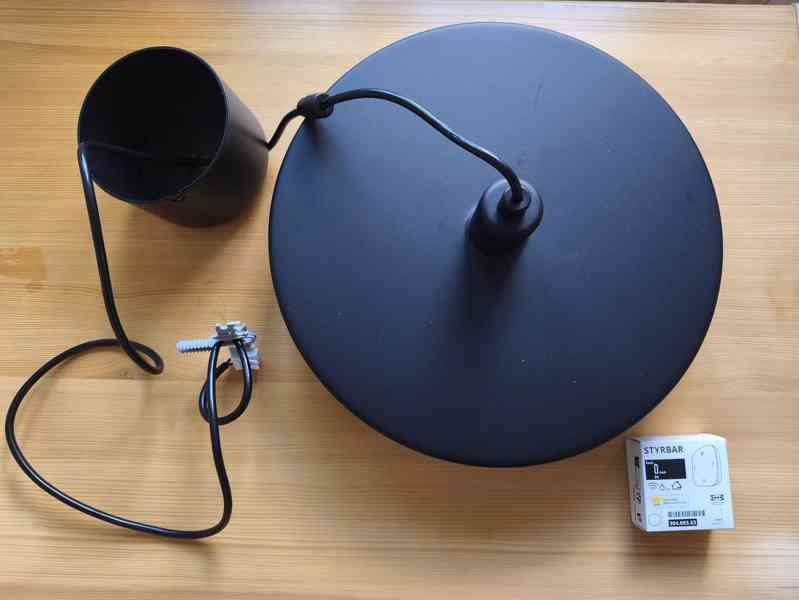 LED závěsná lampa IKEA s ovladačem - foto 3