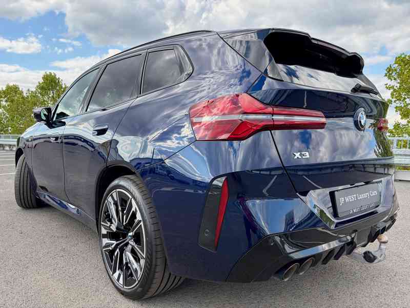 BMW X3 M50 INDIVIDUAL Ventilace Nezávislé t.PANO Tažné HUD  - foto 5