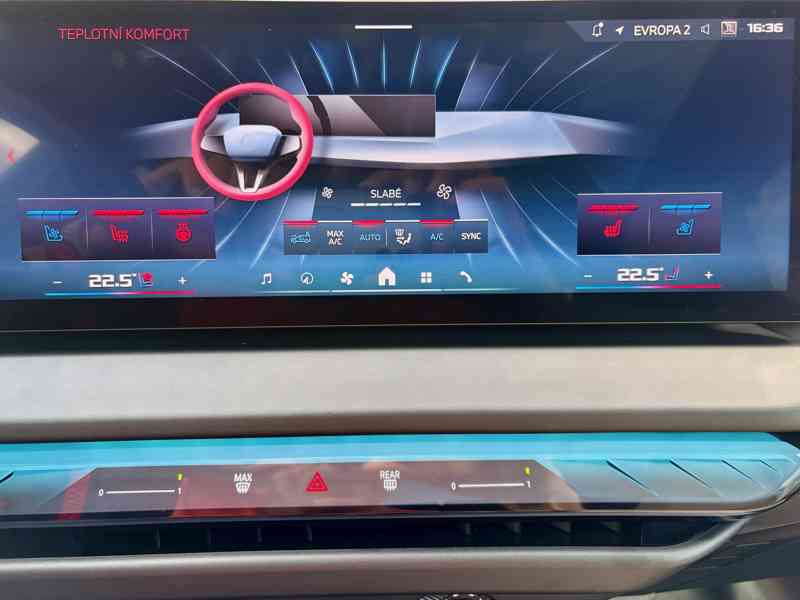 BMW X3 M50 INDIVIDUAL Ventilace Nezávislé t.PANO Tažné HUD  - foto 15