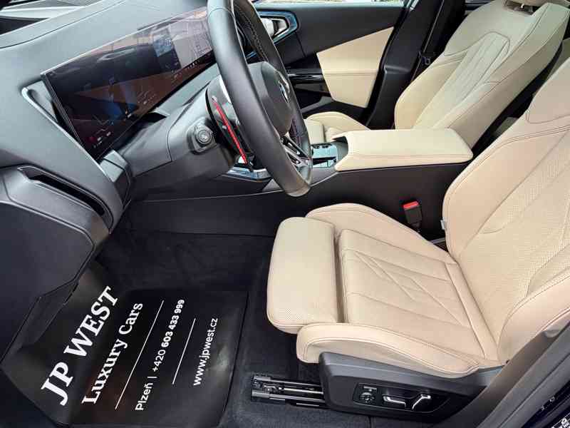 BMW X3 M50 INDIVIDUAL Ventilace Nezávislé t.PANO Tažné HUD  - foto 2