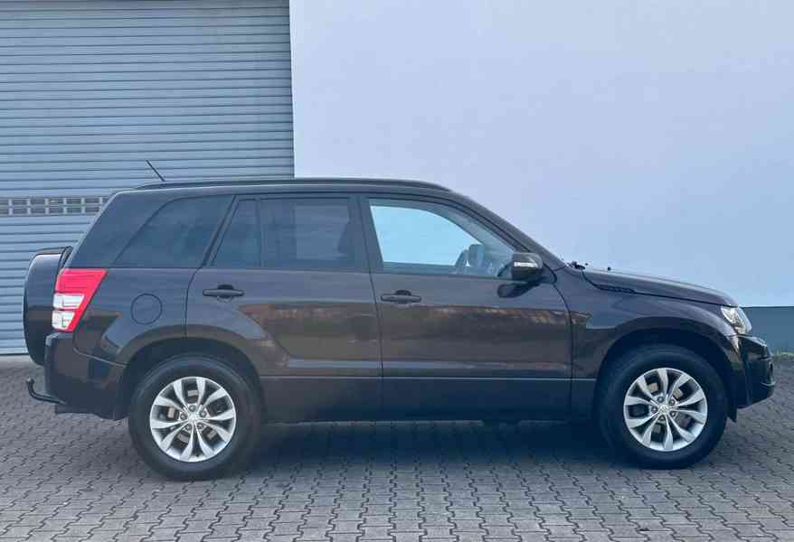 Suzuki Grand Vitara 2.4i Evolution AUT. benzín 124kw - foto 3
