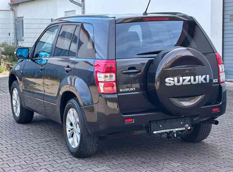 Suzuki Grand Vitara 2.4i Evolution AUT. benzín 124kw - foto 7