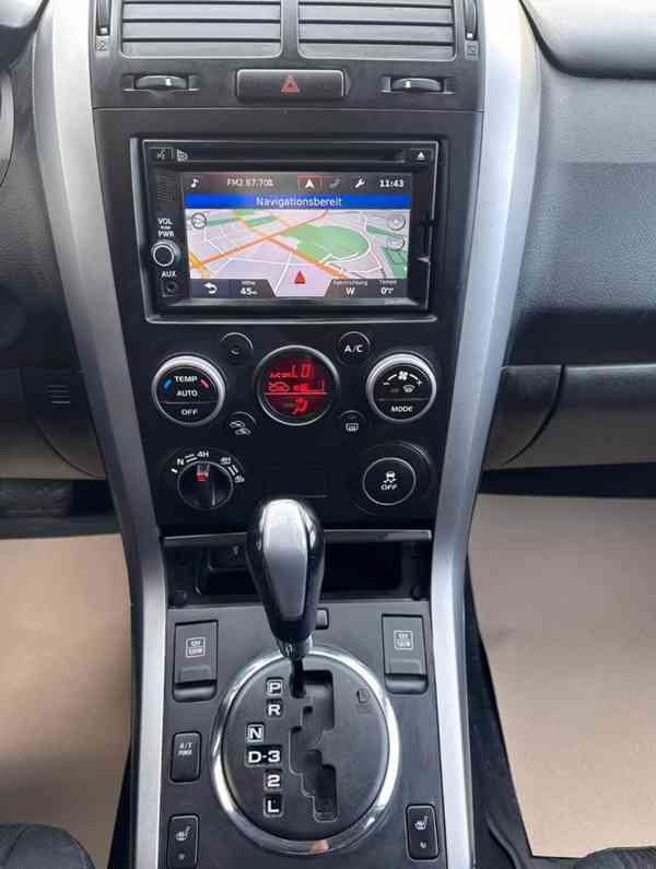 Suzuki Grand Vitara 2.4i Evolution AUT. benzín 124kw - foto 16