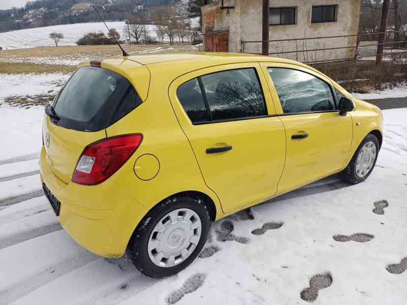 Opel Corsa D 1.2 16V 59Kw RV. 2009 - NOVÁ STK - foto 11