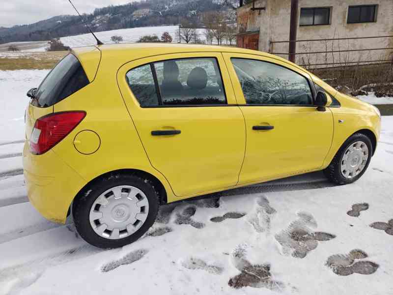 Opel Corsa D 1.2 16V 59Kw RV. 2009 - NOVÁ STK - foto 10
