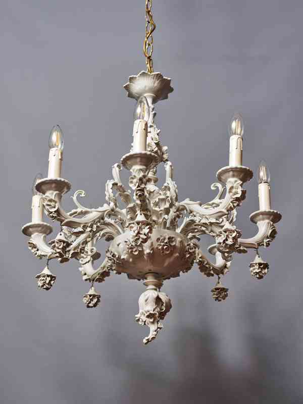 Osmiramenný porcelánový lustr Neapol Capodimonte - foto 2