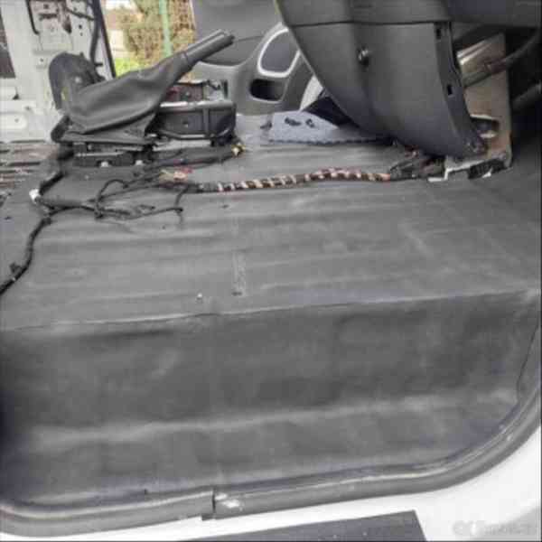 Renault Trafic L2H1 obytná dodávka, Campervan - foto 3