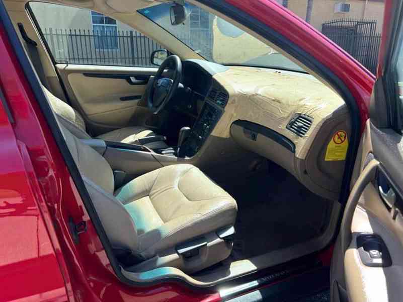 Cenově dostupná vozidla - foto 8