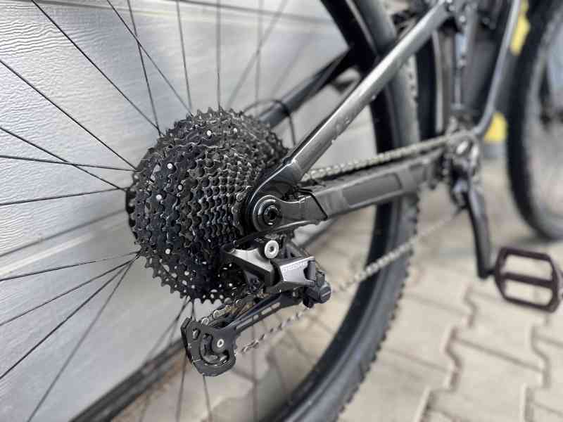 Trek Top Fuel 5 (2023) vel.xl - foto 5