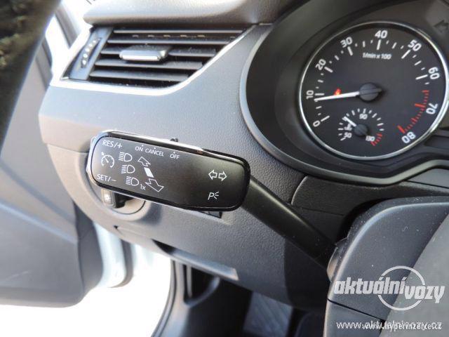 Škoda Octavia 1.4, benzín, rok 2015 - foto 14