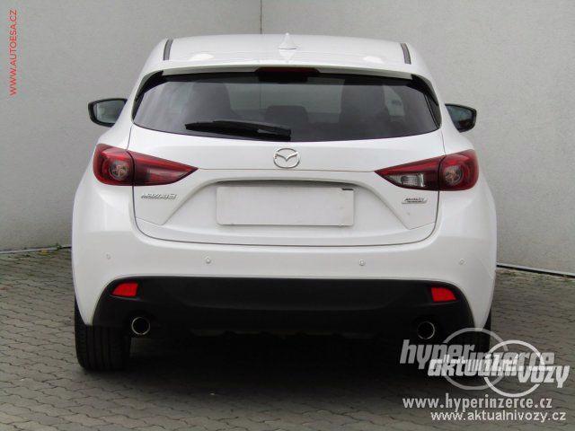Mazda 3 2.0, benzín, rok 2015, navigace - foto 4