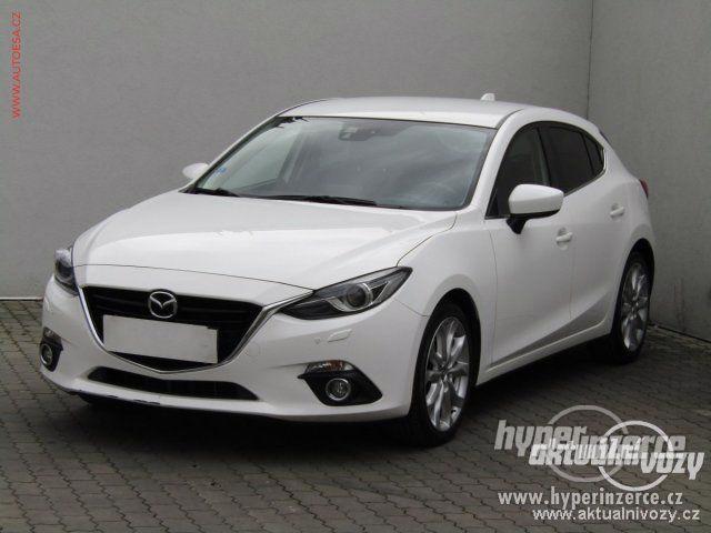 Mazda 3 2.0, benzín, rok 2015, navigace - foto 5