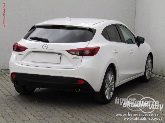Mazda 3 2.0, benzín, rok 2015, navigace - foto 7