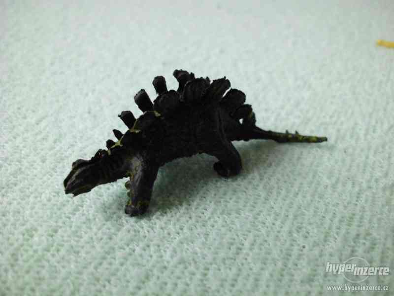 Dinosauři - hračky - figurky - foto 4