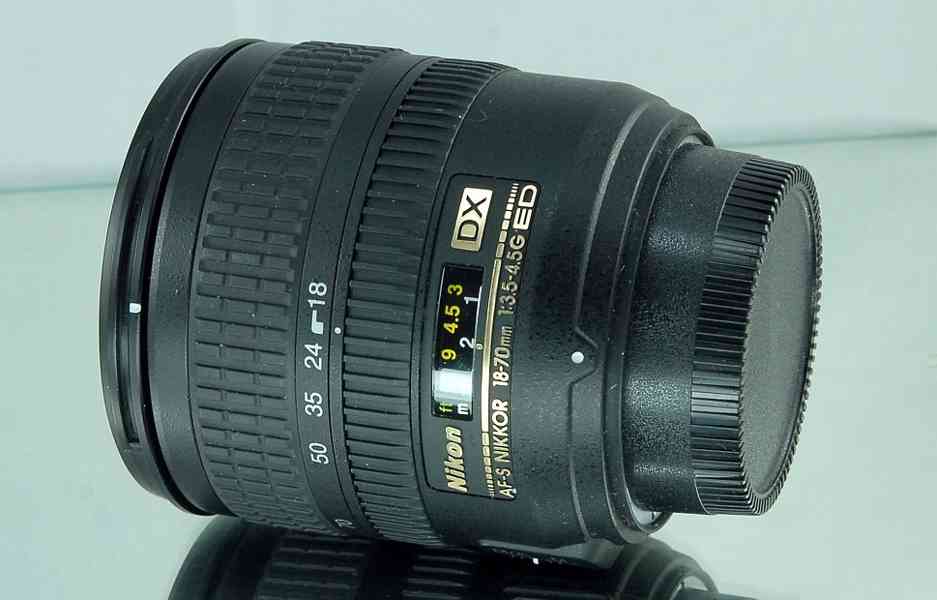 NIKON AF-S DX NIKKOR 18-70mm f/3.5-4.5 G IF ED  - foto 5