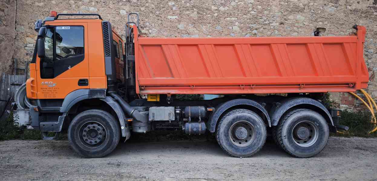 Iveco Trakker, tří stranný sklápěč ve velmi dobrém stavu.  - foto 3