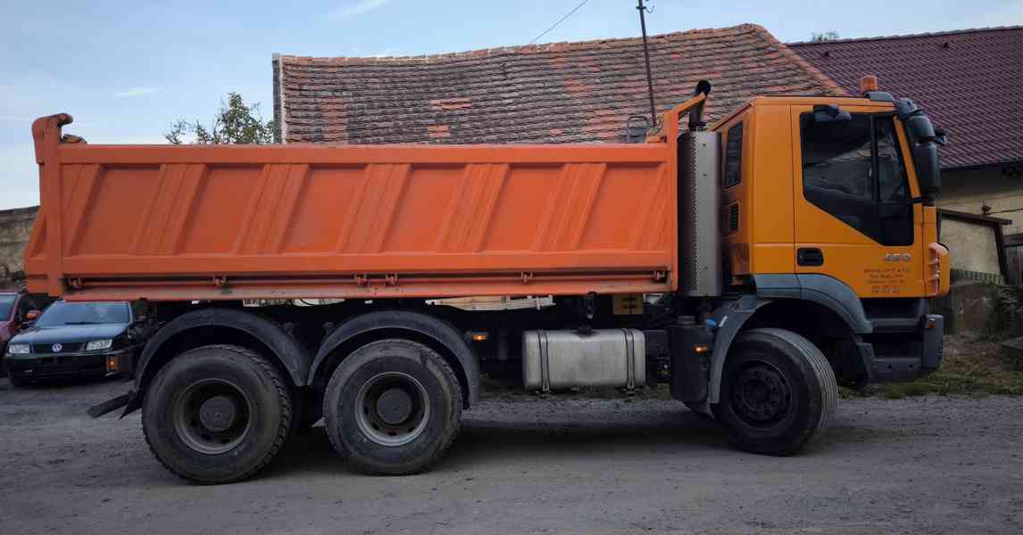Iveco Trakker, tří stranný sklápěč ve velmi dobrém stavu.  - foto 7