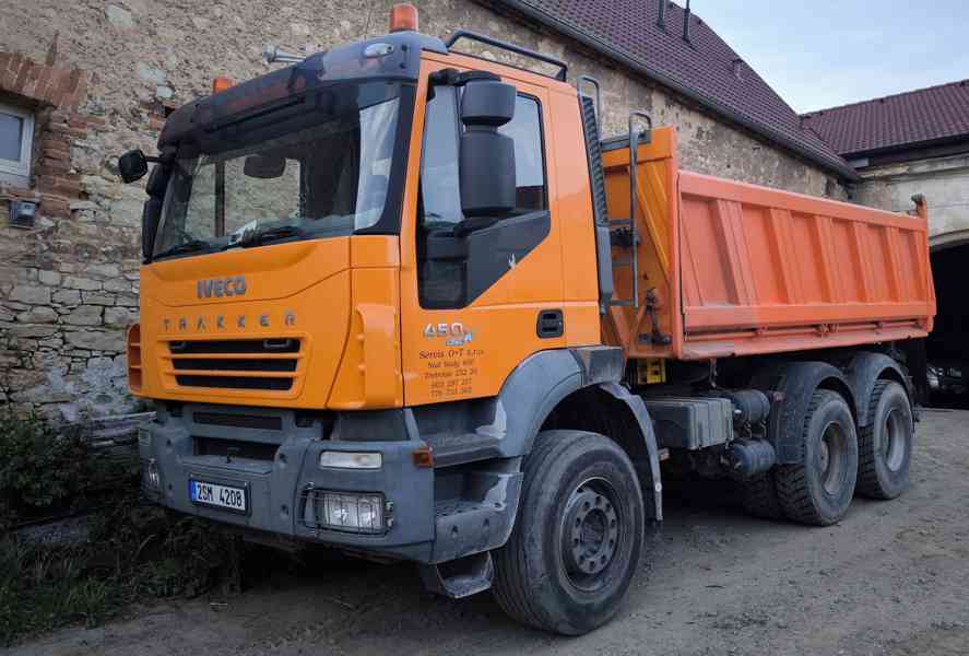 Iveco Trakker, tří stranný sklápěč ve velmi dobrém stavu.  - foto 2