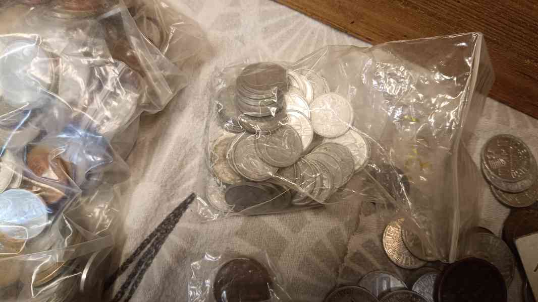 Mince ,znamky - foto 17