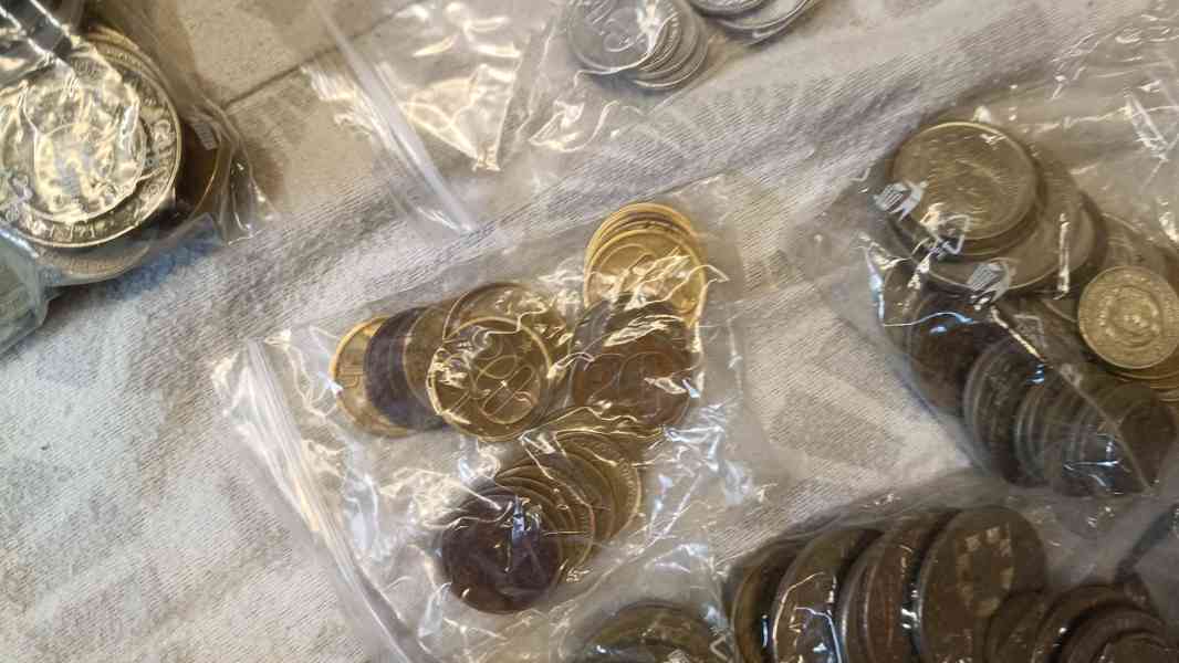 Mince ,znamky - foto 9