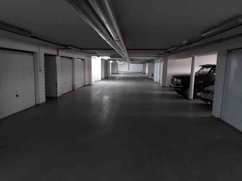 Pronájem garáže - foto 2