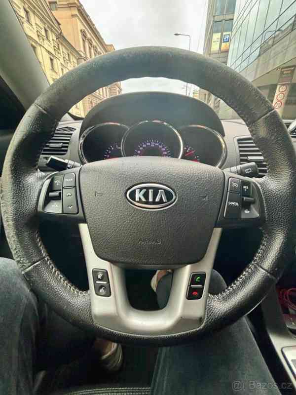 Kia Sorento 2,2   Kia Sorento CRDI - foto 14