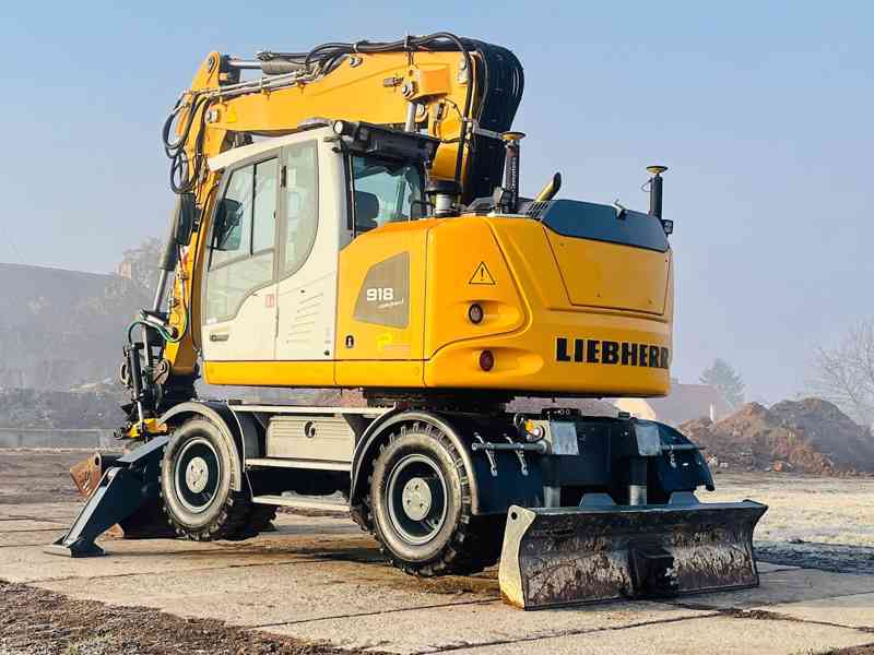 Kolové rypadlo Liebherr A918 (Možnost leasingu) - foto 3