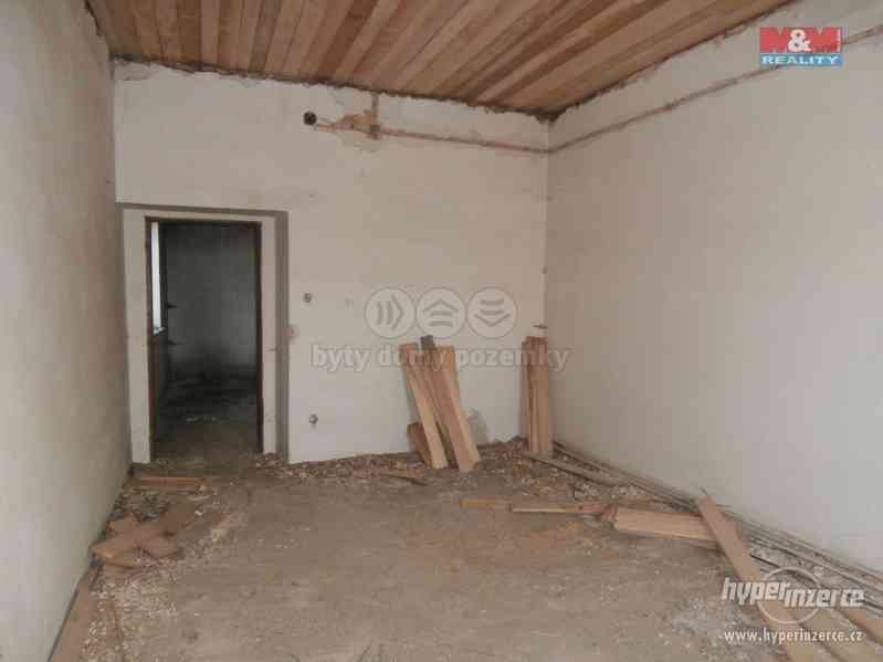 Prodej rodinného domu 9+2, Uničov Benkov - foto 8