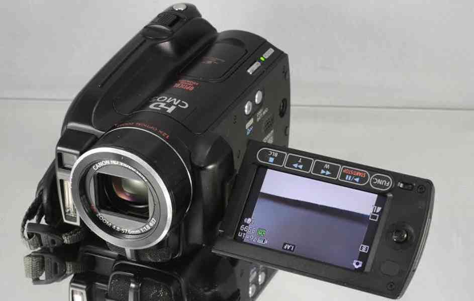  videokamera: Canon HG20 **Full HDV*60GB HDD*AVCHD - foto 6