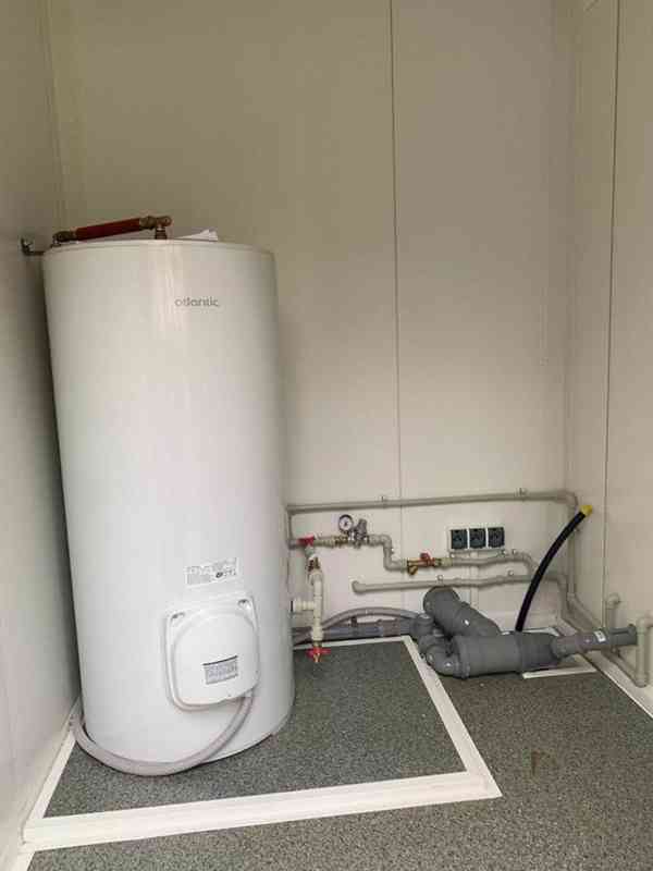 Sanitární kontejnerový pavilon s toaletou, čtyřlůžkový pokoj - foto 14