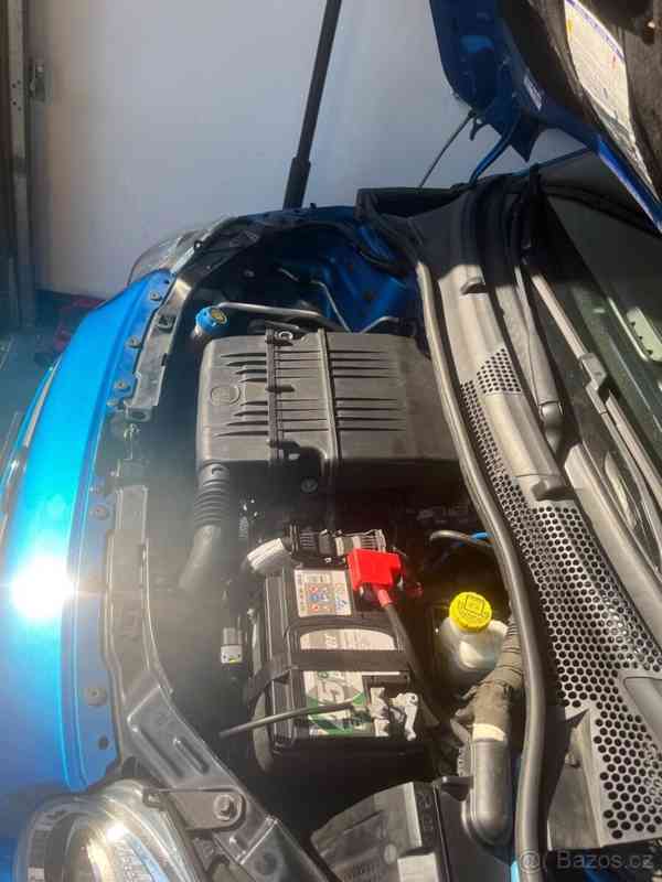 Fiat 500 1,2   S benzín | 2016 - foto 12