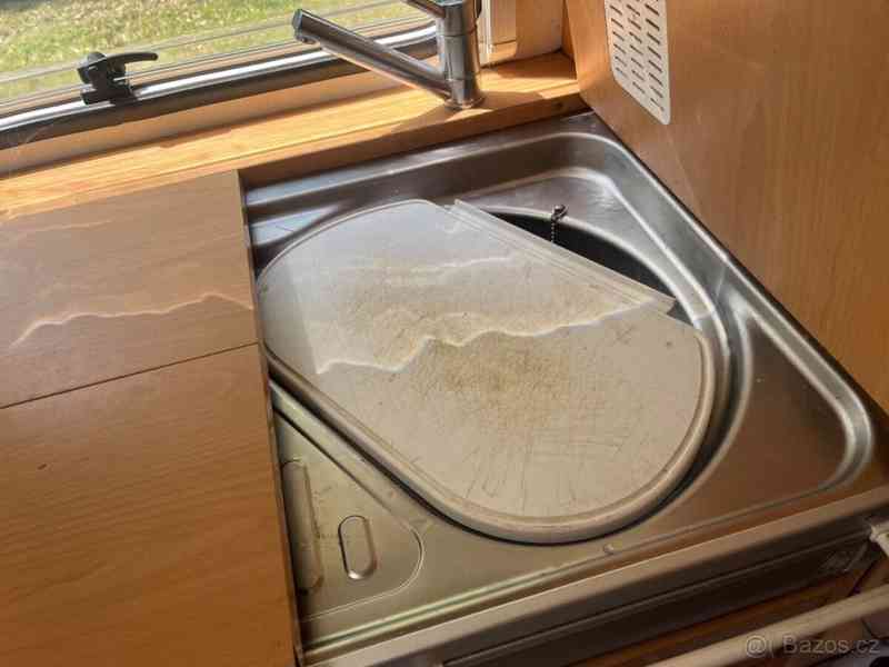 Ostatní Prodám karavan Knaus - foto 3