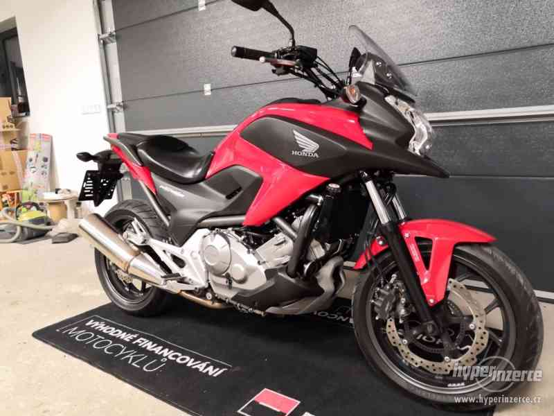 Nabízím Honda Nc 700x r.v.2012,abs,splátky,odvoz - foto 12