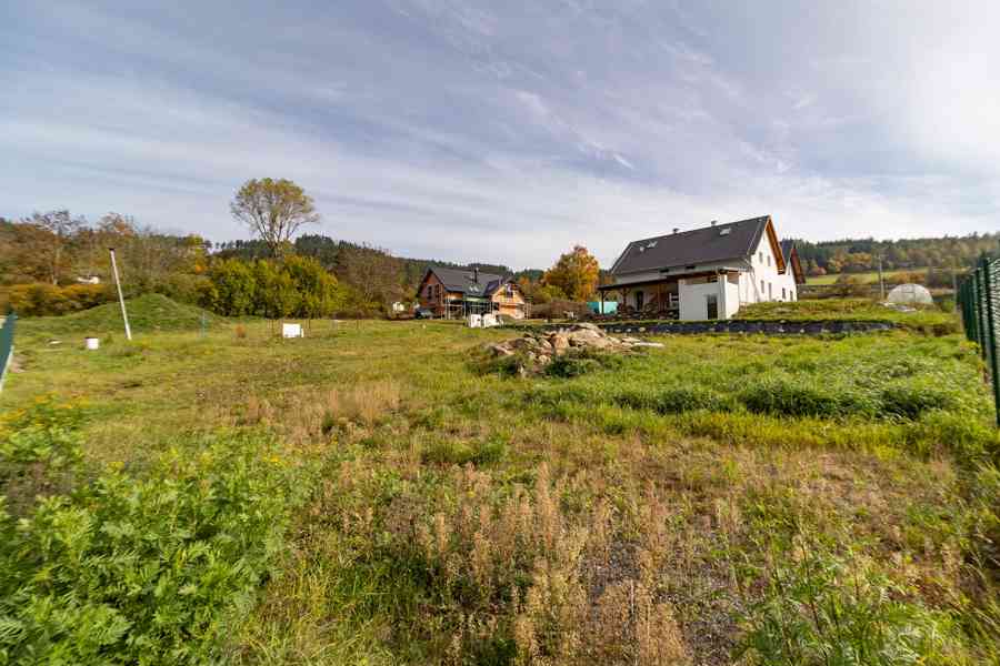 Pozemek určený k výstavbě rodinného domu v Sušici - foto 6