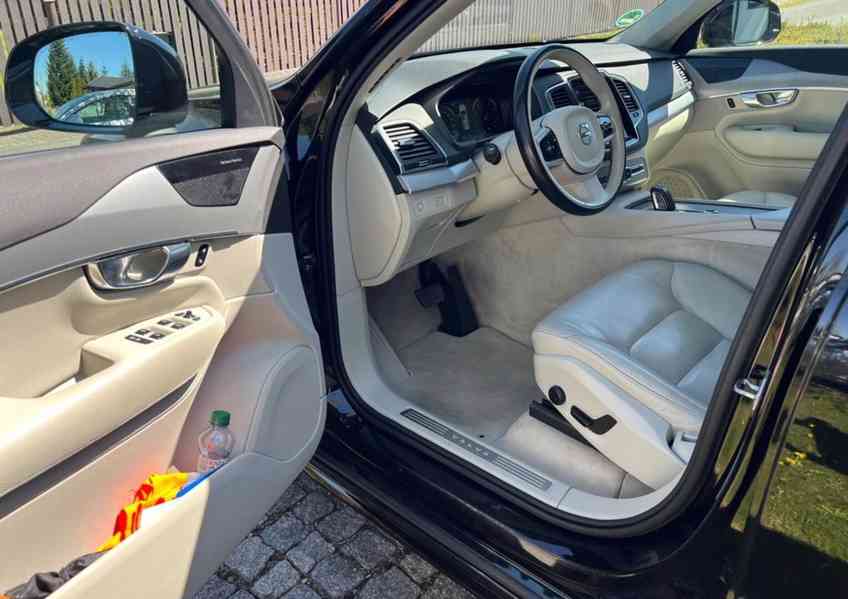 Volvo XC90, 2.0i AWD 184/250k Mild-Hybr.B5 - foto 2