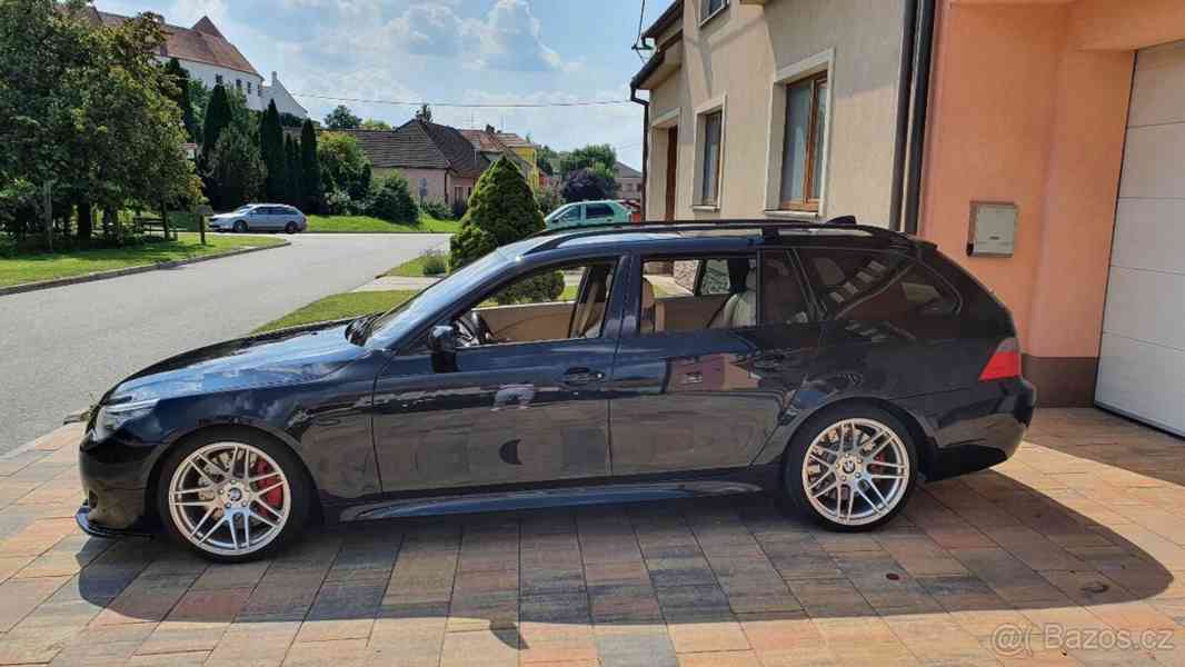 BMW Řada 5 545i	 - foto 8