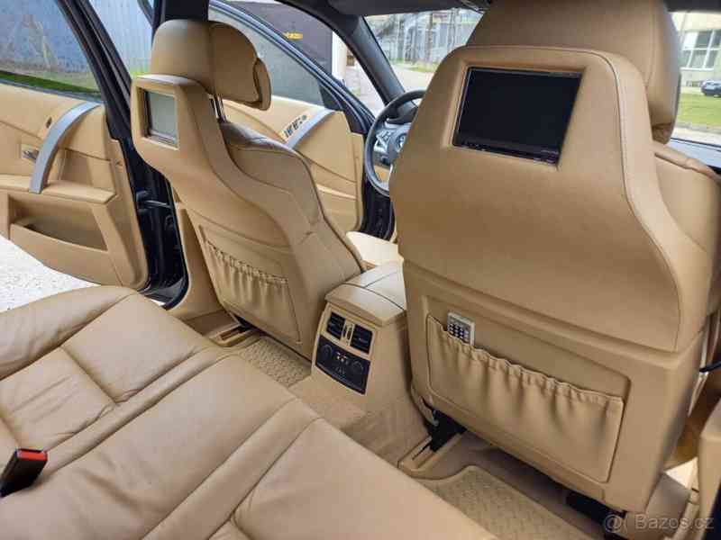 BMW Řada 5 545i	 - foto 3
