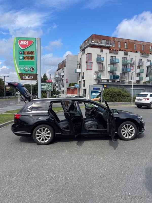 Volkswagen Passat 2,0   TDI 140 KW .DSG Avtomaticka - foto 32