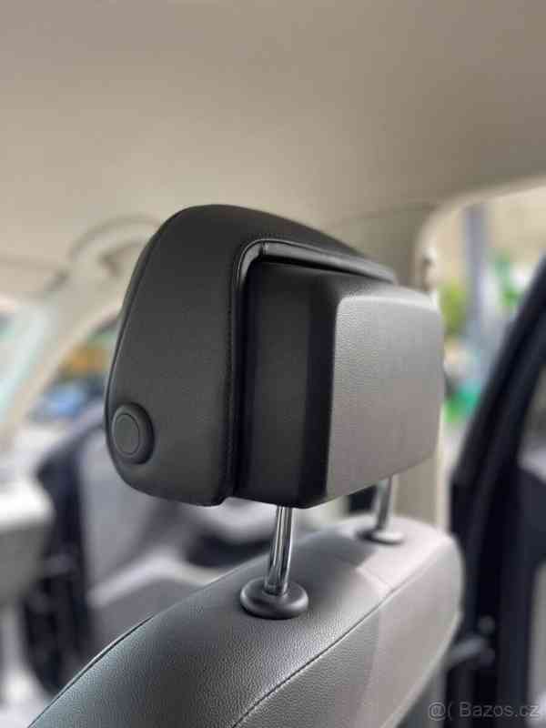 Volkswagen Passat 2,0   TDI 140 KW .DSG Avtomaticka - foto 6