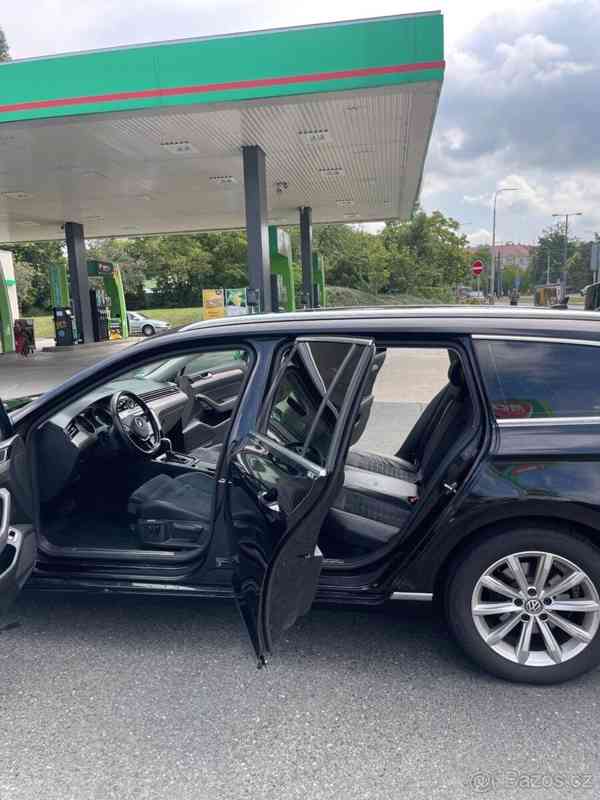 Volkswagen Passat 2,0   TDI 140 KW .DSG Avtomaticka - foto 5