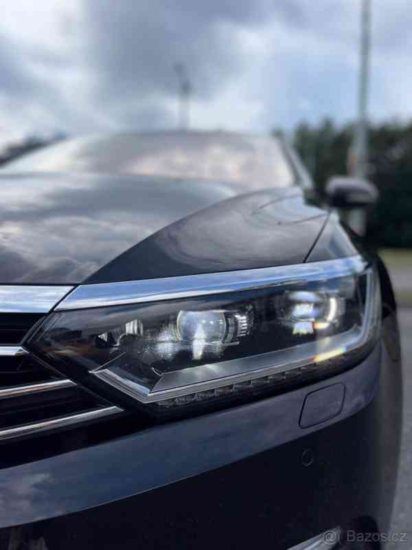 Volkswagen Passat 2,0   TDI 140 KW .DSG Avtomaticka - foto 27