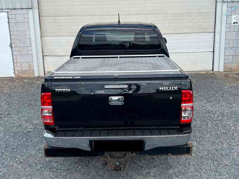Toyota Hilux 3.0 D-4D 4x4 Aut. 126kw - foto 6