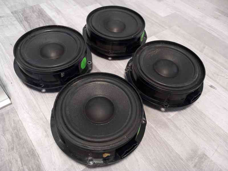 Repro sound system Škoda, Volkswagen, originál set - foto 2