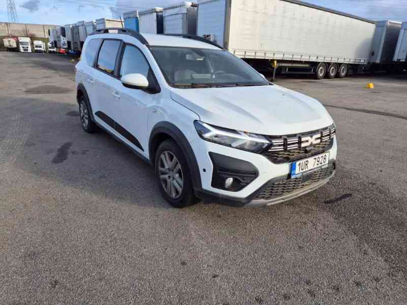 DACIA Jogger Expression TCe 110 - foto 2