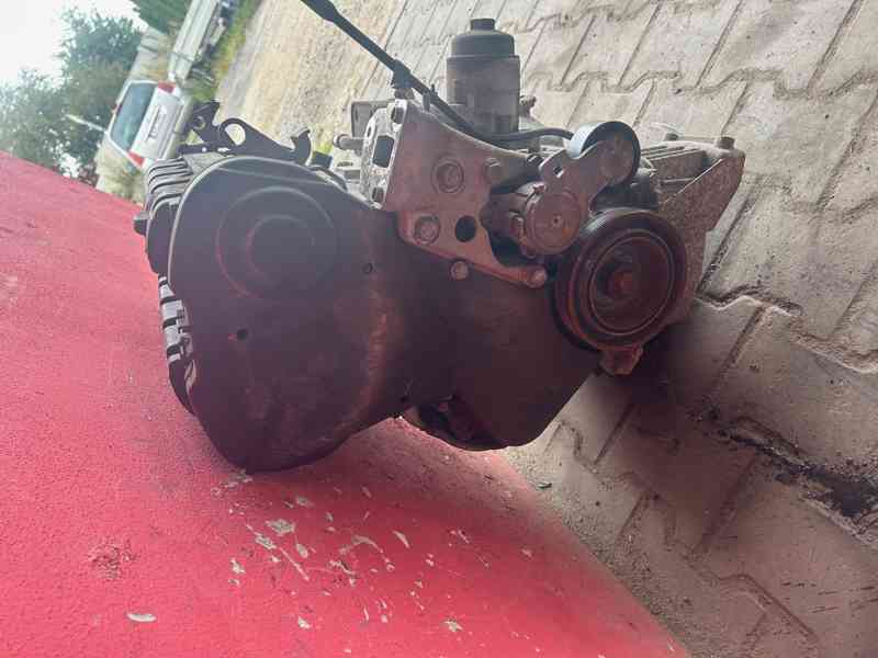 Motor 1,8 16V 6FY 92KW Peugeot a Citroen záruka - foto 2