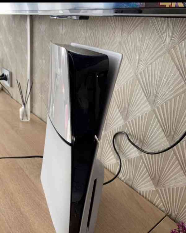 Sony PlayStation 5 Slim Disc Edition + DualSense – Top stav  - foto 3