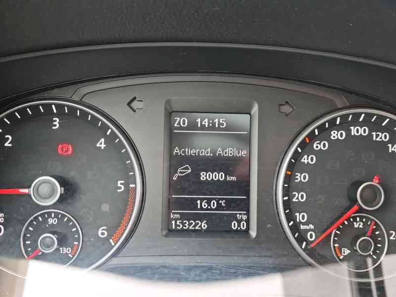 Volkswagen Sharan 2,0TDI Highline 110kw - foto 9