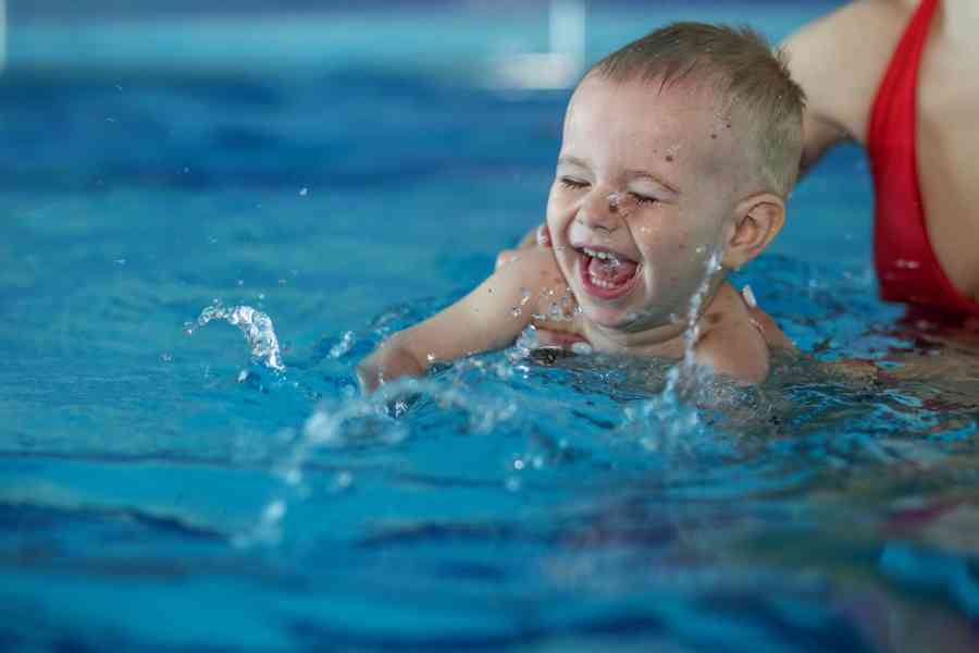 Dětský plavecký bazén / baby centrum