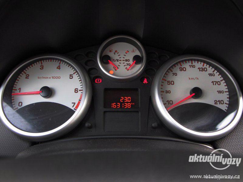 Peugeot 207 1.4, benzín,  2008, el. okna, STK, centrál, klima - foto 17