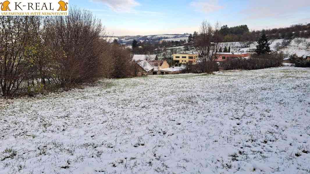 Prodej stavební pozemek 3613 m2 Koryčany, okr. Kroměříž - foto 2